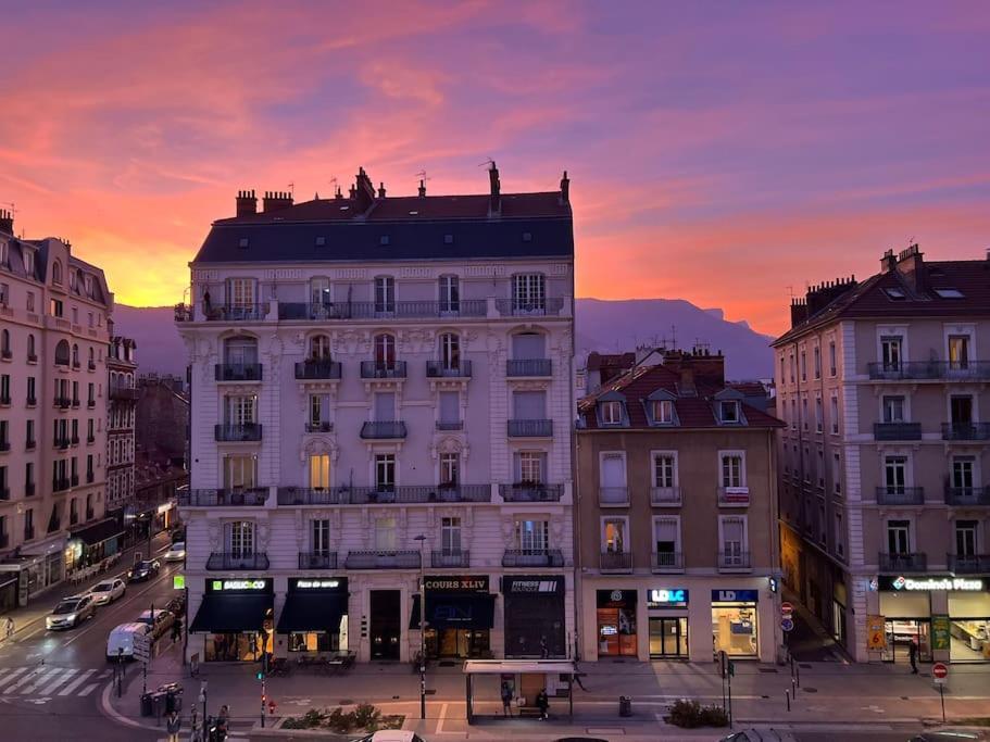 Appartement Entierement Renove Proche Gare Grenoble Exterior photo