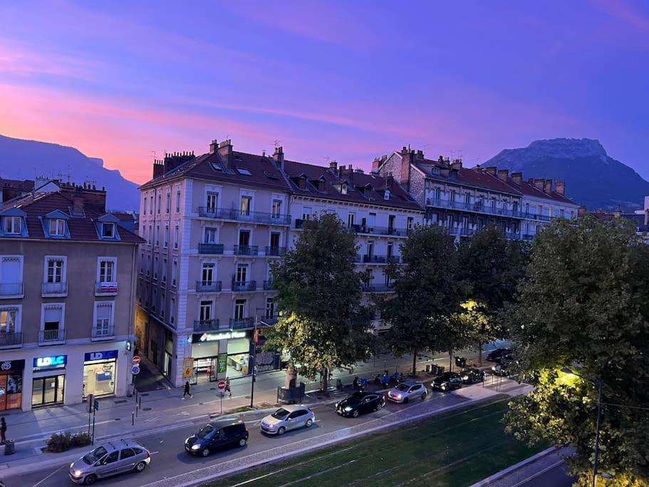 Appartement Entierement Renove Proche Gare Grenoble Exterior photo